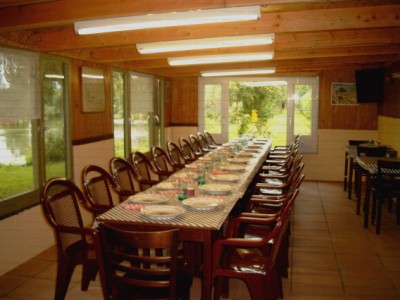 DINNER ROOM 